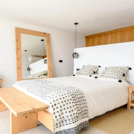 Casa Adel Villa *