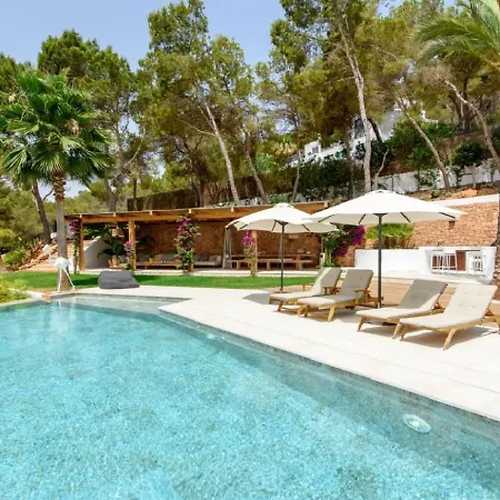 Casa Adel * San José