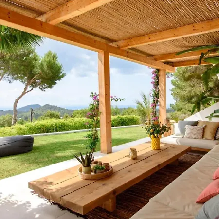 Casa Adel